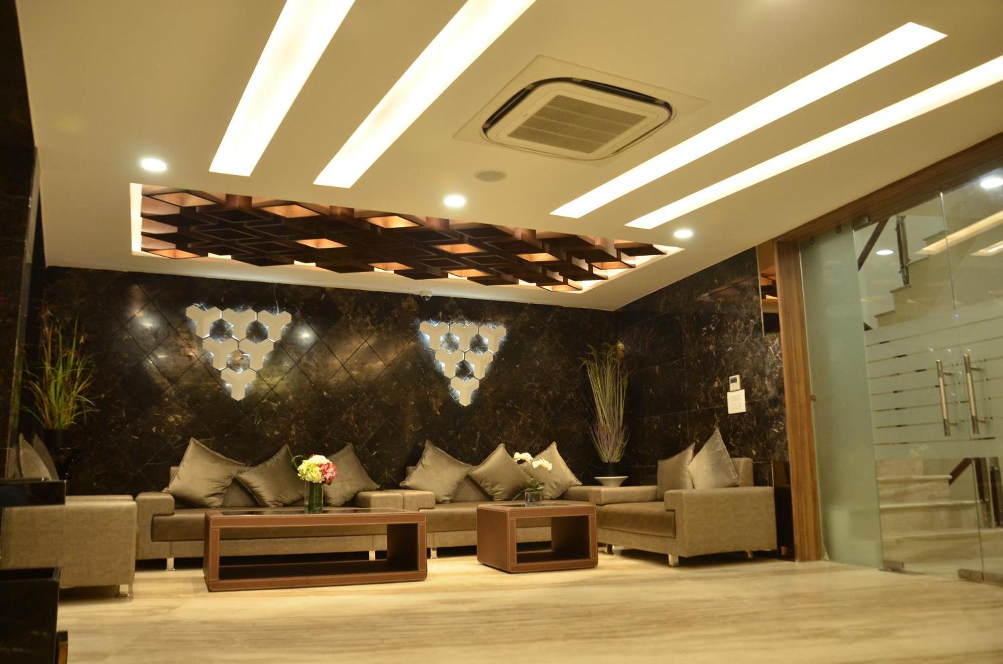 The Ved Mantra Otel Gwalior Dış mekan fotoğraf