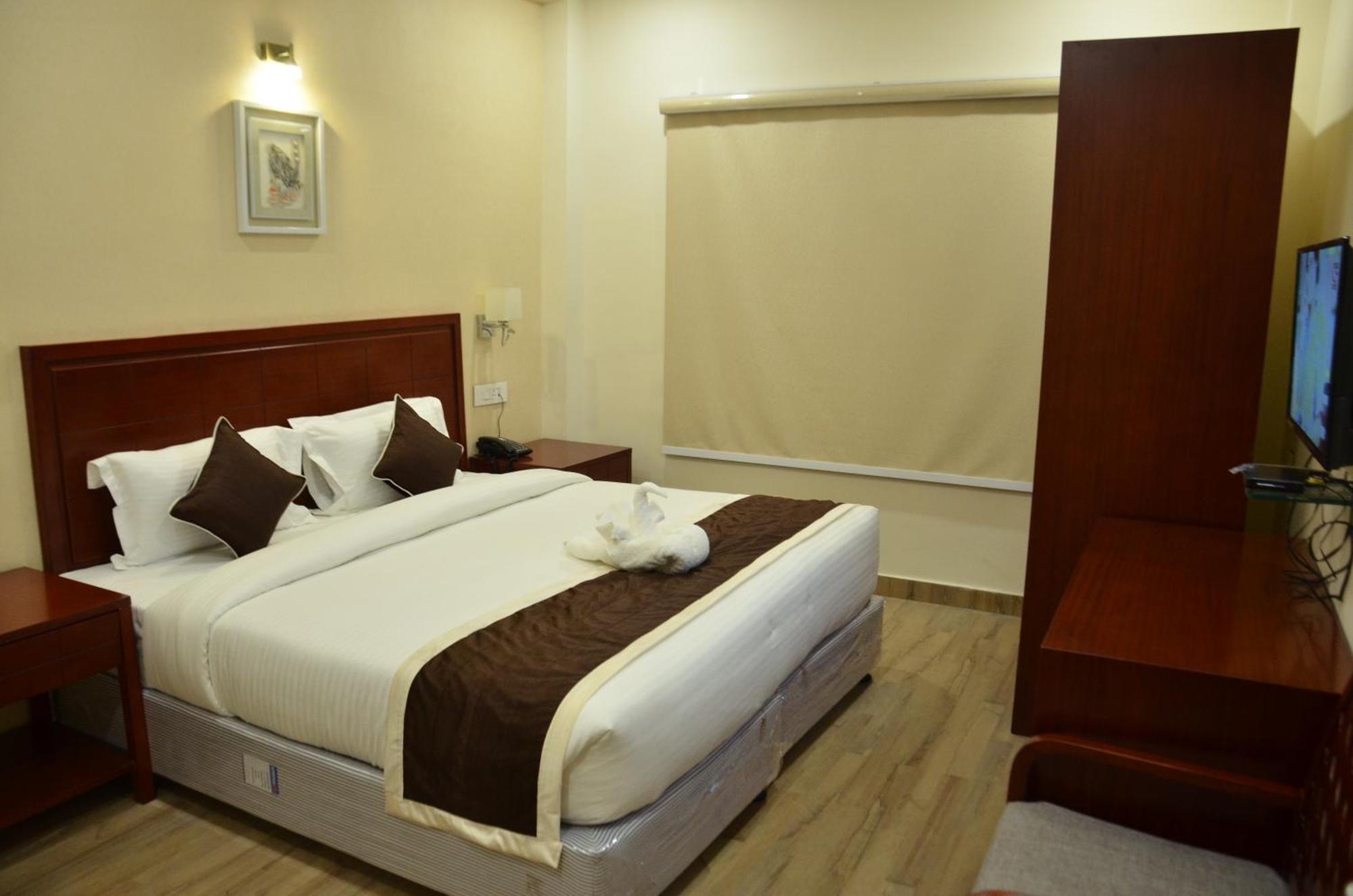 The Ved Mantra Otel Gwalior Dış mekan fotoğraf